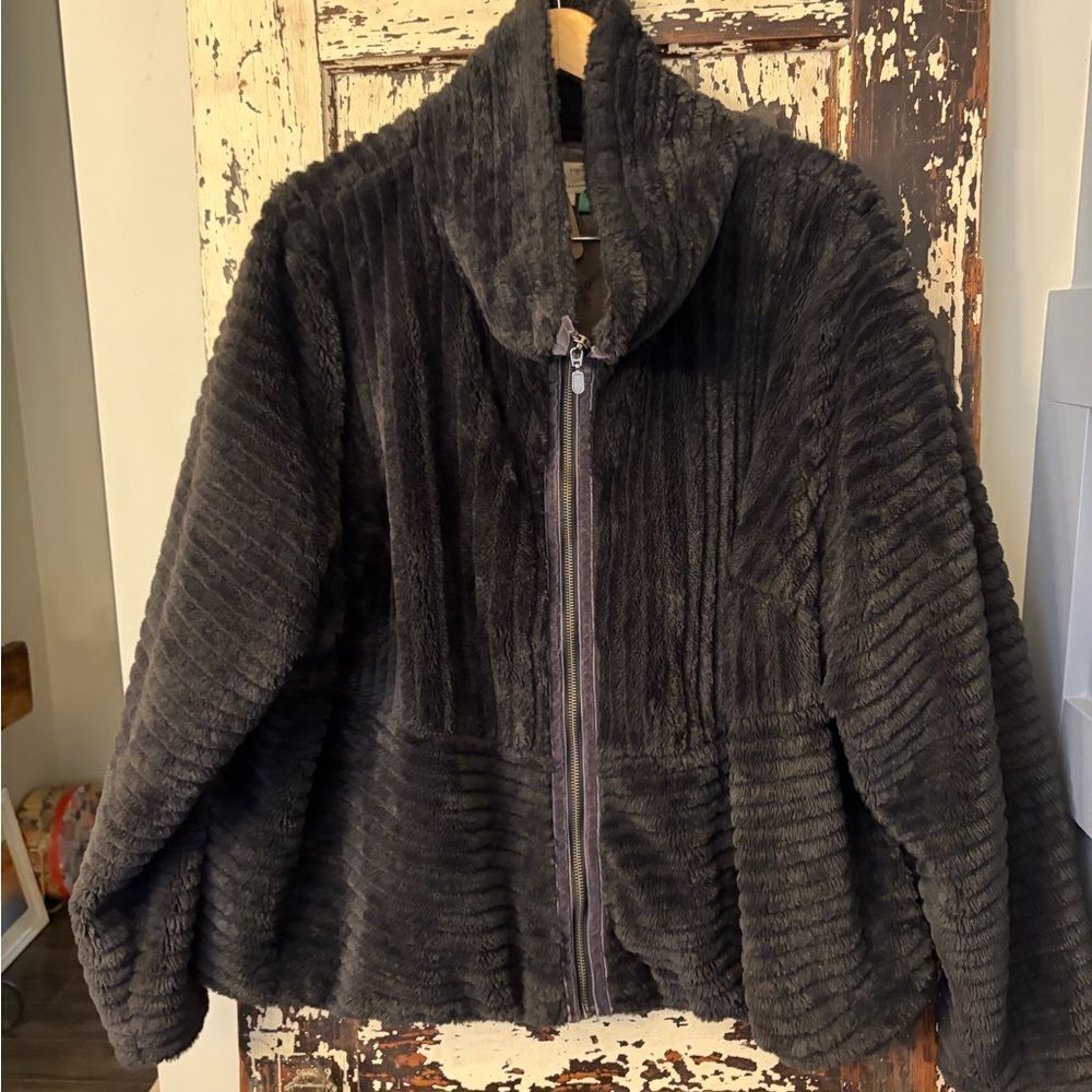 Anthropologie NWOT Women's Faux Fur Natasha  cowl neck super soft Jacket. 3X